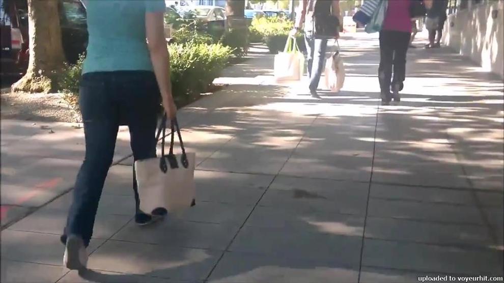 Cute Short Milf With A Tight Bubble Butt In Tight Jeans Porn Videos