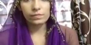 Hot Indian Girl On Video Call With Guys