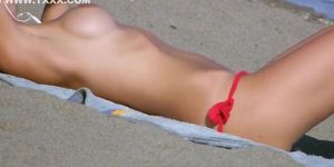 Topless Beach Bikini babes HD Voyeur Spycam Video