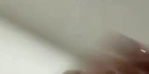 maconheira safada mostrando os peitos (Live instagram)