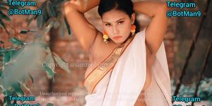 Sreetama Saree Video