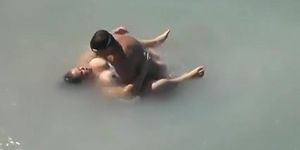 Chubby Girl Fucked In The Sea by A local Guy On Her Trip Abroad