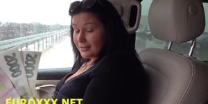 Bbw Gets Anal In the Back Seat