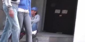 Tight jeans on tight round asses candid