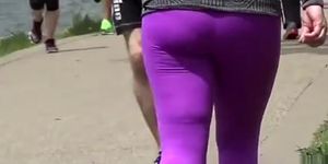 Tight pink leggings