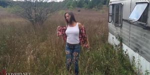 Country side White Girl (Country Girl)