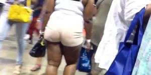 Chunky Girl In Tight Shorts All Up Her Crack!