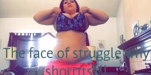 thicc douch berry broad tries on cloths