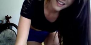 Cute college girl cam playing with herself