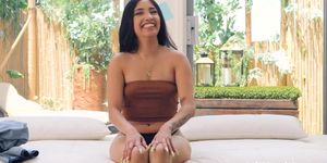 Paulina - Persistent and determined Latina - Casting