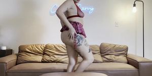 Casting Curvy: Big Booty Girl Interview And Couch Fuck