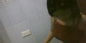 Latin girl strips everything off in her bathroom