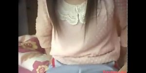 A Cute Asian Girl Webcam Show More to Forusex
