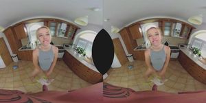 168-Good Housewife Always Swallows-gearvr-180x180_3d