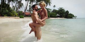 Sex On The Beach - Ariel And Alex - Lilit A