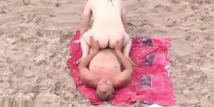 my fat mom caught on the beach last summer