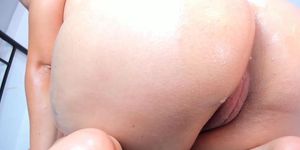 Creamy Ass Fingering