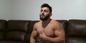 Sexy Arab Man Cums