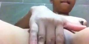 fingering (Pinay Cam)