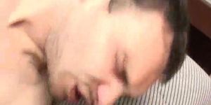 MAN BUTTERED - Dump gigantische sperma op Twink Face