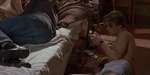 NITROVIDEO - Celeb Eva Green se cae sobre dos pollas (Eve Jordan, Jordan Green)