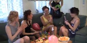 COLLEGE FUCK PARTIES - Hot dancing and nasty masturbation