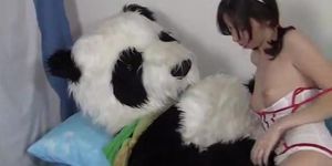 PANDA FUCK - молодую медсестру трахнули с плюшевым мишкой (Teddy Bear)