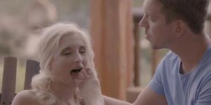 Naomi Woods, Piper Perri share a dick in a cabin