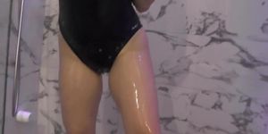 [LT20] Jezebelle Shower Wine swimsuit