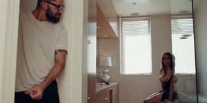 TBabe gets inside the bathroom by dude