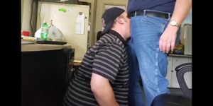 Daddy trucker dumps a quick load in Chubby Boys mouth