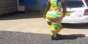 Various amateur Big black African butts tease