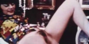 DELTAOFVENUS - פורנו וינטג 'משנות השבעים - נערה כוס שעירה מקיימת יחסי מין - Fuckday שמח