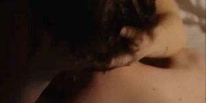 Celeb Christina Ricci aux gros seins nus dans un tout nouveau film