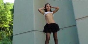 PUBLIC SEX ADVENTURES - a young girl took off and fuck on the street