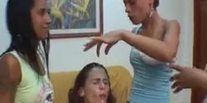 Brazilië fetisj spugen