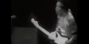 Jimi Hendrix Machine Gun, Jan 01, 1970 First Show