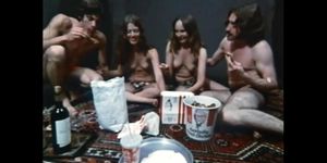 The Den of Sexy Pleasures (USA 1975) (Dory Devon)