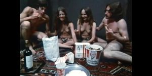 The Den of Sexy Pleasures (USA 1975) (Dory Devon, Isis Taylor)