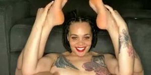 Thick tatted hoe showing off what real fuckmeat slut power looks like