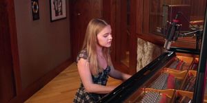 Emily Linge - A Day In The Life Beatles Cover