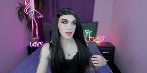 SHECAMS - Beautiful Tranny Showing Her Sexy Body On Cam