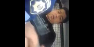 Police Rosarinos tendo Sex in Patrolman