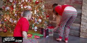 Family Strokes - Naughty Stepdaughter And Stepdad Prepared Creamy Xmas Surprise For Grumpy Stepmother