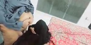 Pakistani Hijab Girl Anal Fucked with Her Uncle Hindi