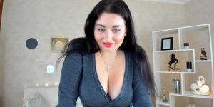 Russian BBW gets naked and shows her body on webcam