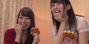 Minori Otari eats a juicy sweet cum tart