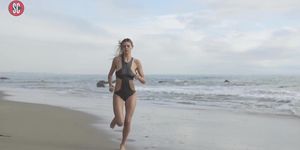 sexy girl me Kelly Rohrbach Sexy Baywatch 1080p