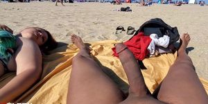 Hands free cum on the beach