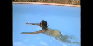 Yvonne swims nude
